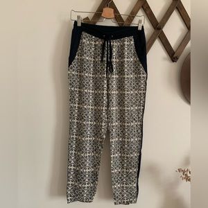 Willow & Clay printed jogger pant
